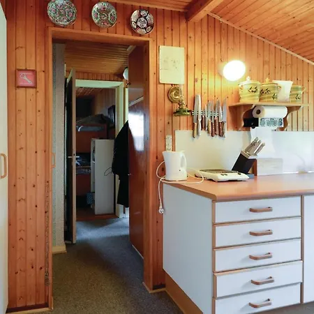 Three-bedroom Holiday In * 스트루에르
