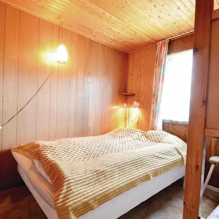 Three-bedroom Holiday In 펜션 스트루에르